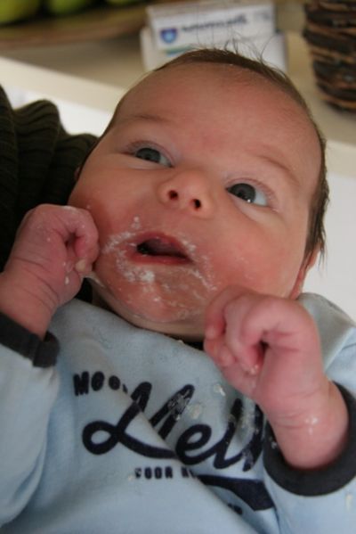 sok ok..soms hou ik m'n melk nie binnen...
