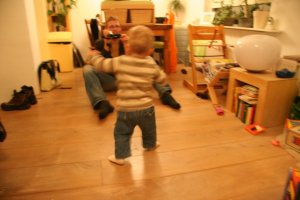 "papaaa....hier komt ik aaan hoor!!"