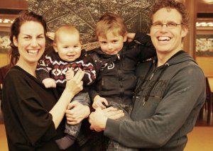Familie op de boot De Rotterdam